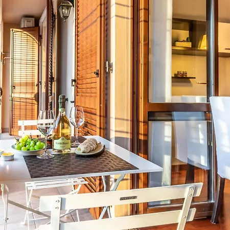 Prada House - Posto Auto Coperto Apartamento