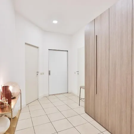 Apartment Easylife - Elegante E Rifinito Vista Duomo In Piazza San Babila *