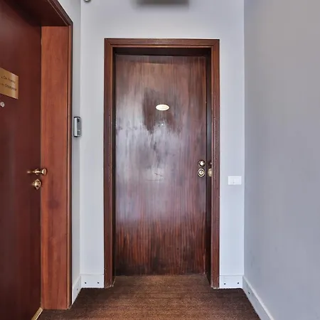 Easylife - Elegante E Rifinito Vista Duomo In Piazza San Babila Apartment