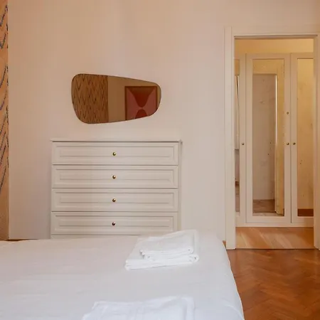 Uberti 31 - Di Charme In Palazzo D'epoca