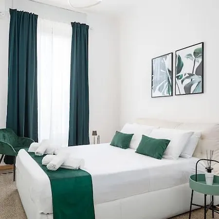 Center-design Attic Penthouse With Private Terrace Apartman *