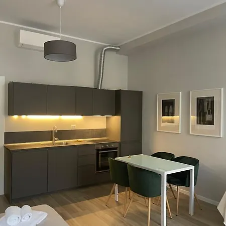 Velasca Pearl Apartment Milan