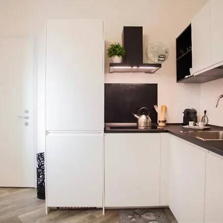 Glamour Liberty Sabotino38 Apartament