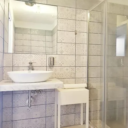 Zuretti 53 Apartment *