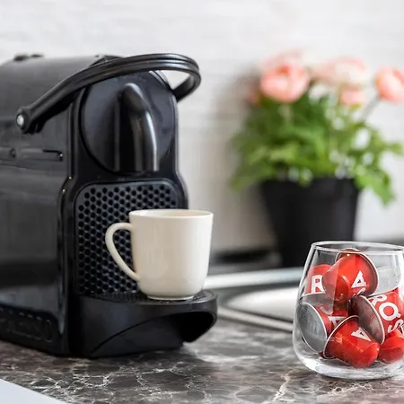 شقة 12 Centro Parking Free ميلان