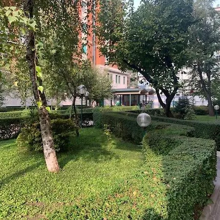 Cozy 1-room In Giambellino 米兰