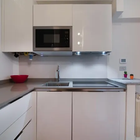 Apartment Easylife - - Maroncelli 14 - Garibaldi Milan