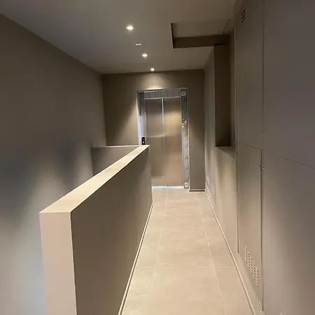 Imhome - Abruzzi Appartement Milaan