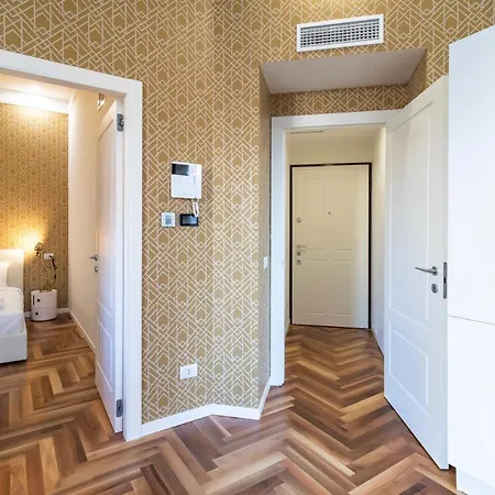 Luxury - Soperga 2 *