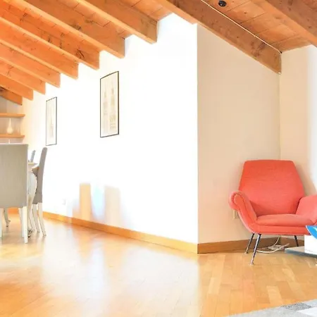 Mansarda In Piazza Duomo Milan