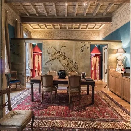 Italianway - Borgonuovo 12 Milán