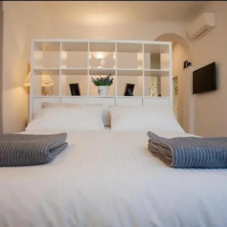 Glamour Liberty Sabotino38 밀라노