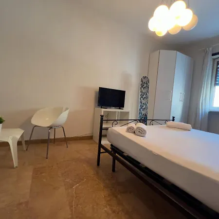 Appartme Seveso 40 *