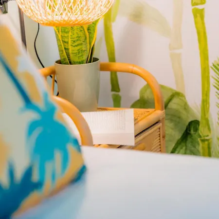 Experience - Palms Apartment *