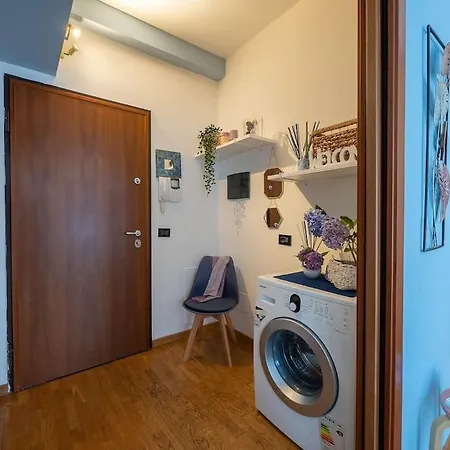 Glamour * ميلان