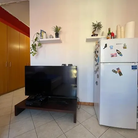 Make Yourself At Dergano - Mm3 Yellow Line * Mediolan