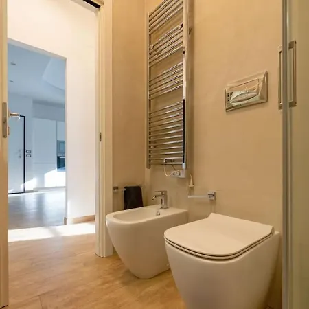 Apt. Linate - Duomo A 10 Minuti Apartamento *