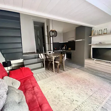 Appartamento Loft Incantevole A *