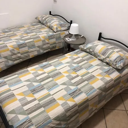 Roberta House Il Tuo Rifugio Per Concerti, Eventi E Fiere *