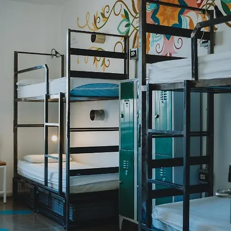 Hostel Madama & Bistrot *