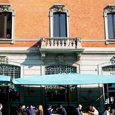 Madama Hostel&bistrot