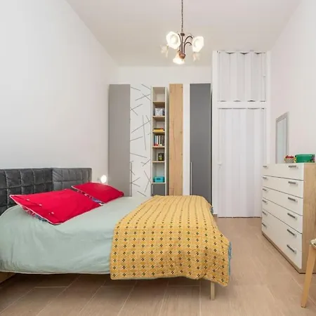 Liberty House, In Stile Retrò! Apartamento