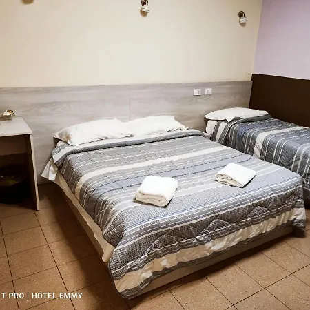 Hotel Emmy Hotel *