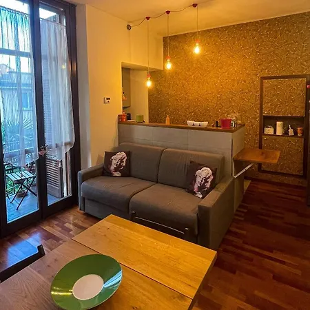 San Siro-fiera Metro Wifi Balcone ミラノ