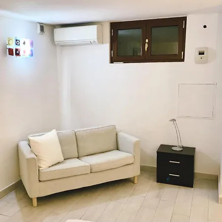 Comodo Loft Centrale - Pt Venezia Apartment *