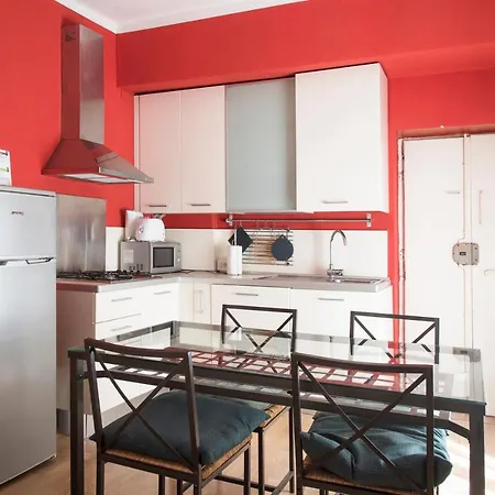 Youhosty - Corso Ticinese 78 * Милан