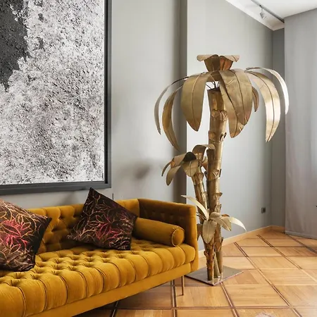 Elegant By Duomo Center - 2 Bd - 5 Guests Milano
