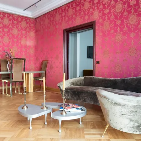 Lägenhet Elegant By Duomo Center - 2 Bd - 5 Guests *