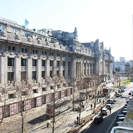 Station Group - Via Sammartini 15 Gasthuis Milaan