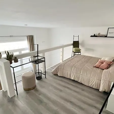 Apartment Aura Pacinotti Loft Milan