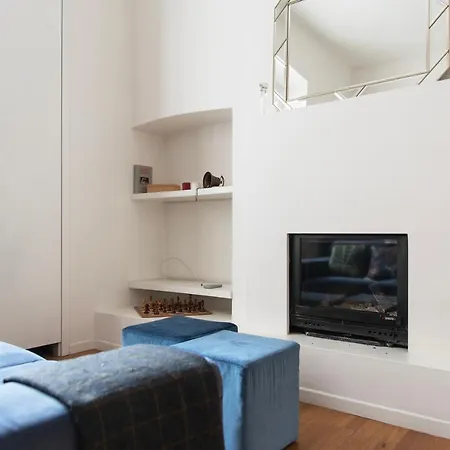 Youhosty - Monte Nero 68 * Milan