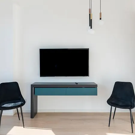 Easyhomes-central Tower * Milaan