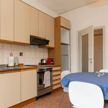 I Host - Giambellino 40