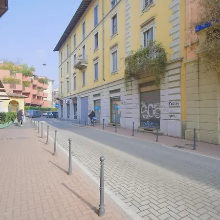 Cont36 -total White- Esclusive Appartement