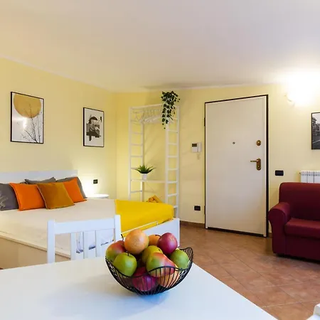 Gorla Skyline - Floor