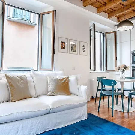 Joivy Spectacular Flat Near Duomo