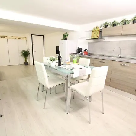 Apartment Bamboo Pastorelli Milan