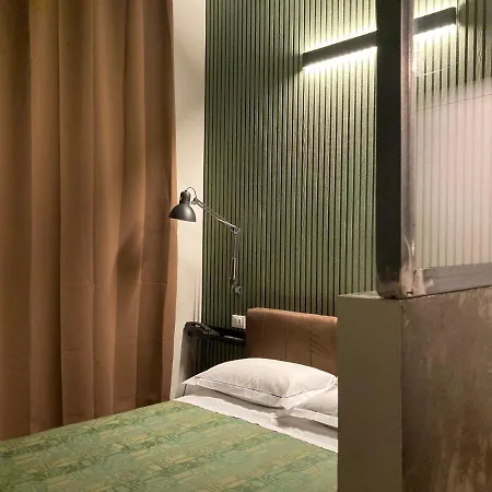 Calypso Hotel *