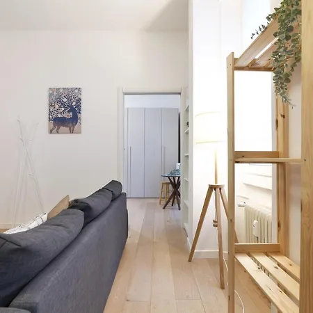 Primopiano - Copernico 10 Lägenhet