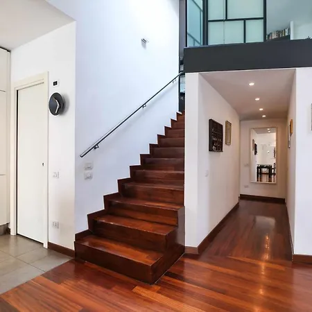 Npa20 Luxury Large In Navigli District Milán