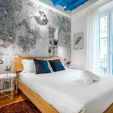 Apartment Joivy Spectacular Flat Near Duomo Milan