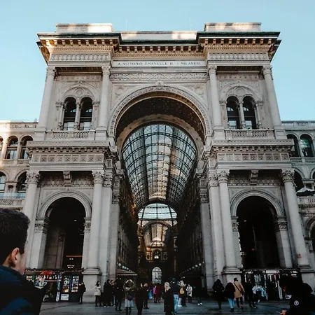 Comecasa Duomo - San Babila Lovely 米兰