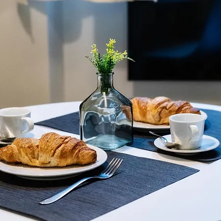 Beplace In Gae Aulenti Apartment *