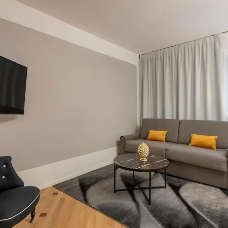 Appartement Royal - Centro Duomo Milaan