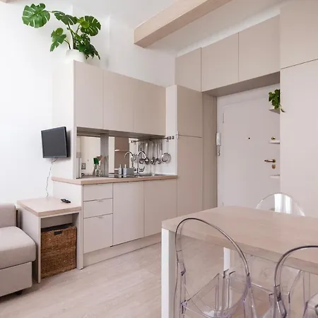 Casa Mimia Youhosty - Castelfidardo 8 *