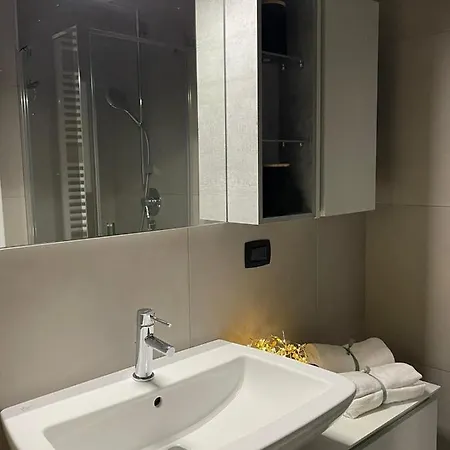 Citylife Monolocale Con Ampio Terrazzo * Milan